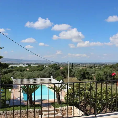 Villa Clara Chiaramonte Gulfi