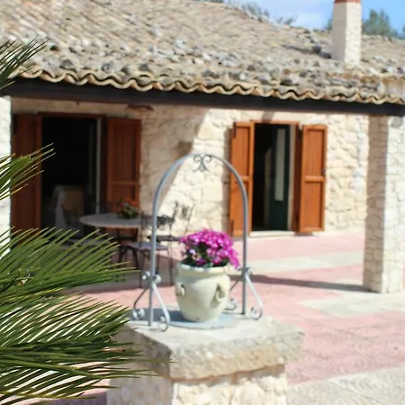 Villa Clara Chiaramonte Gulfi